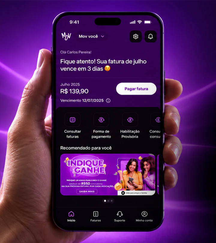 Aplicativo MOV Fibra aberto no celular, mostrando a fatura do mês e o botão Pagar fatura